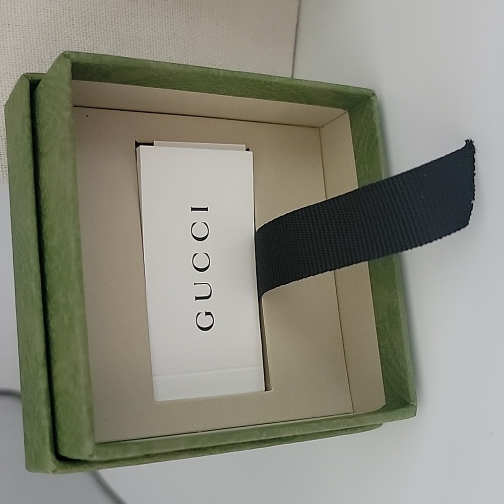 Gucci Sterling Silver Interlocking GG Brit Toggle Necklace - Picture 5 of 10